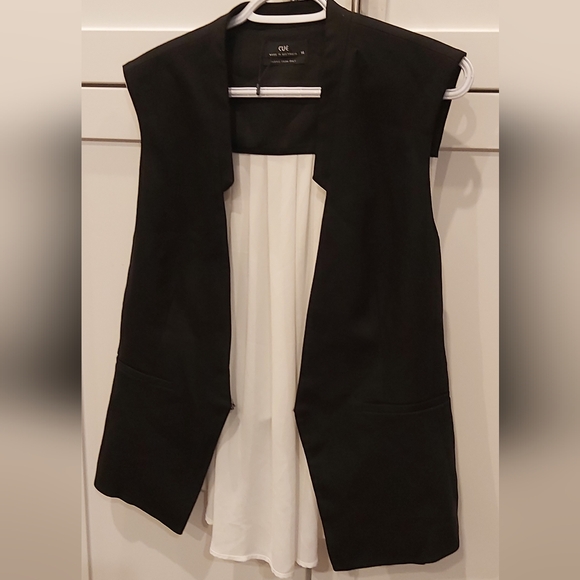 CUE waistcoat style top or vest - Picture 10 of 11